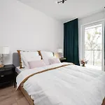 Manufaktura Residence - Apartamenty Prestiz Z Garazem Podziemnym I Dwoma Lazienkami