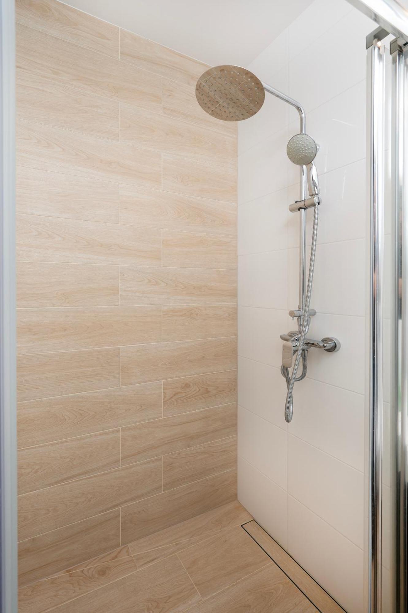 Manufaktura - Prestiz Z Garazem Podziemnym I Dwoma Lazienkami Apartament *