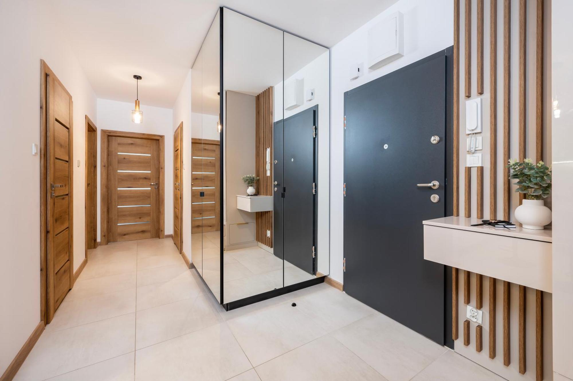 Manufaktura - Prestiz Z Garazem Podziemnym I Dwoma Lazienkami Apartament